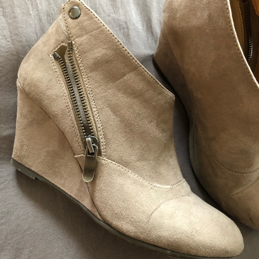 Wedge Heels